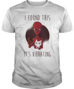 I Found This It's Vibrating Funny Cat T Shirts