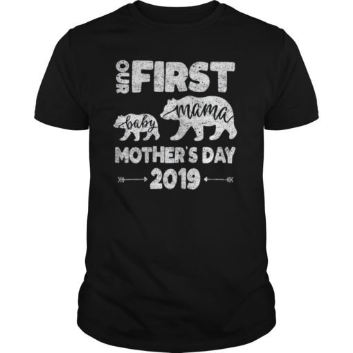 first mothers day mom And baby bear Cute Gift for new mom T-Shirt