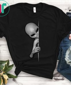 Grey Alien Peaking Zeta Reticuli Area 51 UFO Abduction Shirts