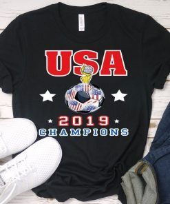 USA Women Soccer World Champions 2019, 4 stars, golden cup Unisex Gift T-Shirt