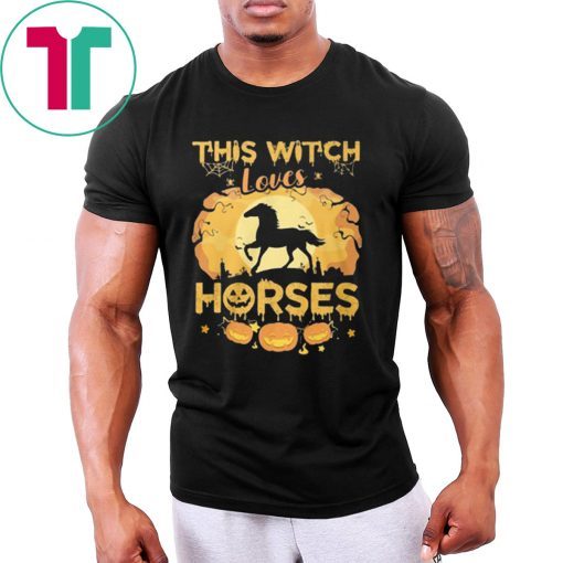 This witch loves horses halloween Offcial T-Shirt