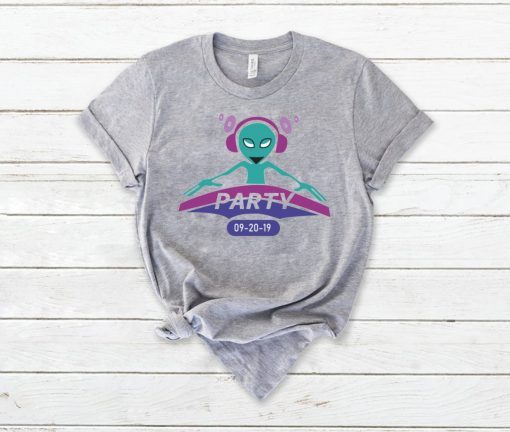 Alien Party DJ Shirt