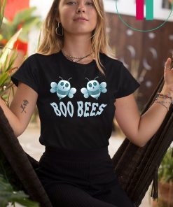 Boo Bees Ghost Women Boobs Beekeeper Bee Lover Halloween T-Shirt