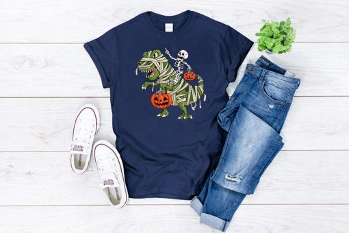 Skeleton riding t-rex halloween Tee Shirt