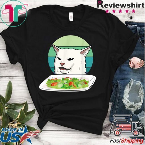 Angry women yelling at confused cat at dinner table meme Classic Shirt