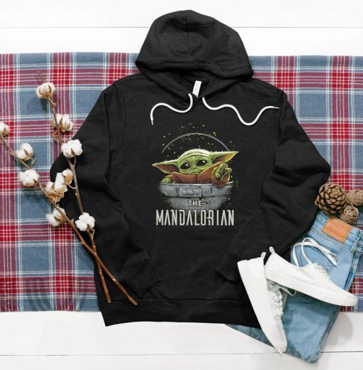 The Mandalorian The Child Floating Pod Yo Da Design T-Shirt