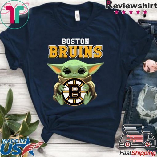 Baby Yoda Hug Boston Bruins Shirt