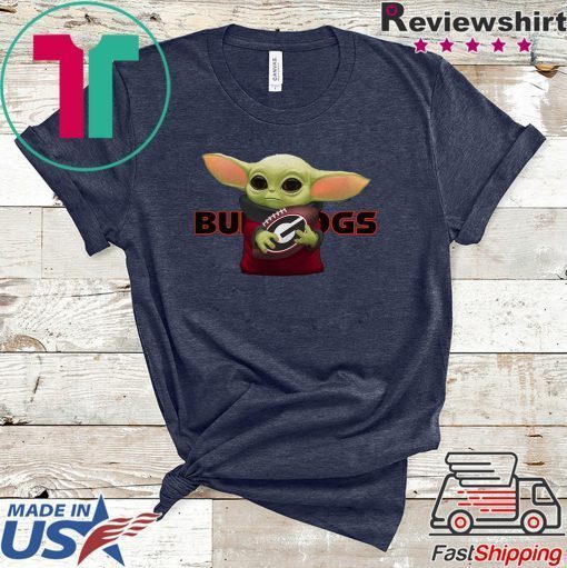 Baby Yoda Hug Georgia Bulldogs Shirt