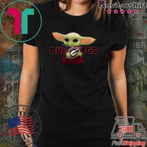 Baby Yoda Hug Georgia Bulldogs Shirt