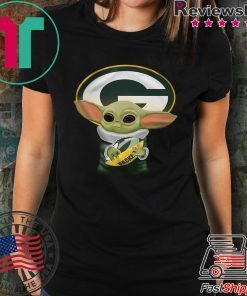 Baby Yoda Hug Green Bay Packer Shirt