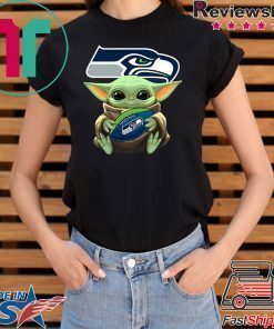 Baby Yoda Hug Philadelphia Eagles Tee Shirt