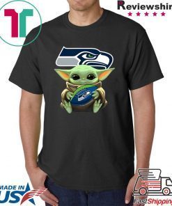 Baby Yoda Hug Philadelphia Eagles Shirt