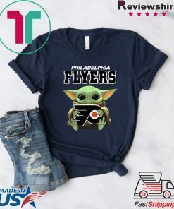 Baby Yoda Hug Philadelphia Flyers shirt