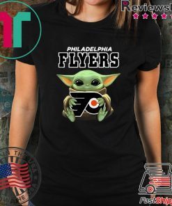 Baby Yoda Hug Philadelphia Flyers shirt