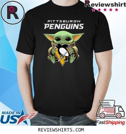 Baby Yoda Hug Pittsburgh Penguins Shirt