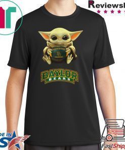 Baby Yoda hug Baylor Bears shirt