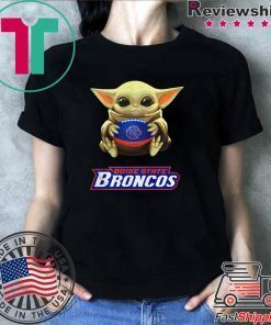 Baby Yoda hug Boise State Broncos shirt