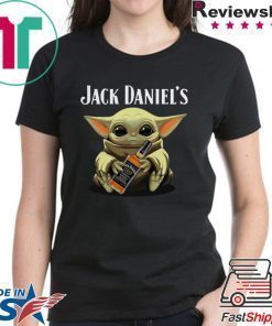 Baby Yoda hug Jack Daniel’s Whiskey shirt