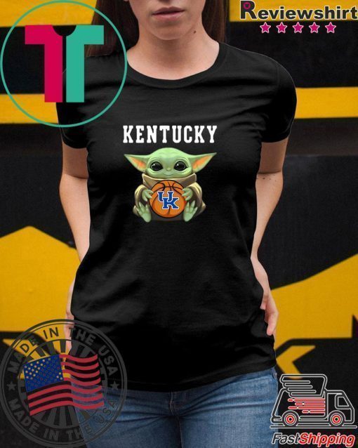 Baby Yoda hug Kentucky Wildcats Star Wars Tee Shirt