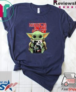 Baby Yoda hug New Kids On The Block Star Wars shirt