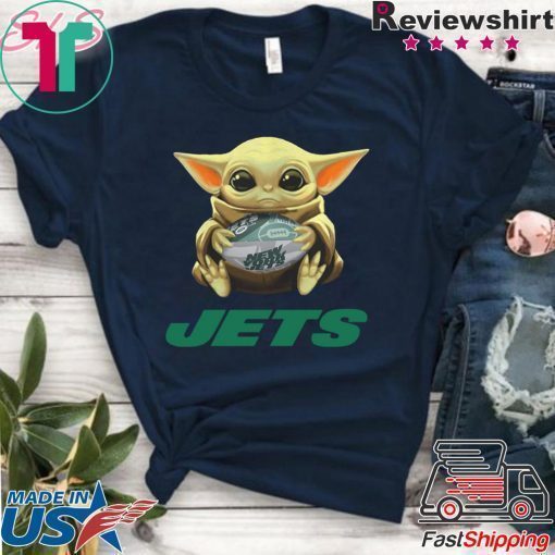 Baby Yoda hug New York Jets shirt