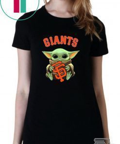 Baby Yoda hug San Fran Giants Star Wars Mandalorian shirt