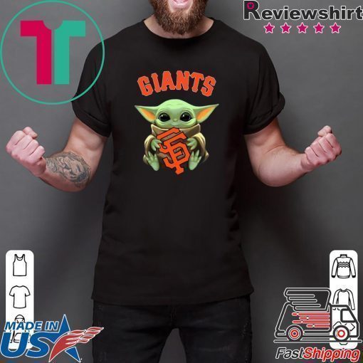 Baby Yoda hug San Fran Giants Star Wars Mandalorian shirt