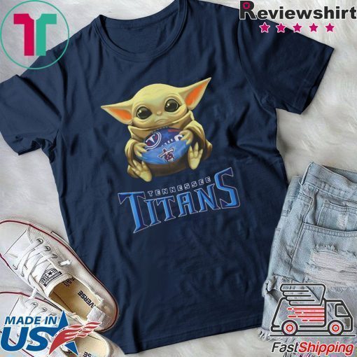 Baby Yoda hug Tennessee Titans shirt