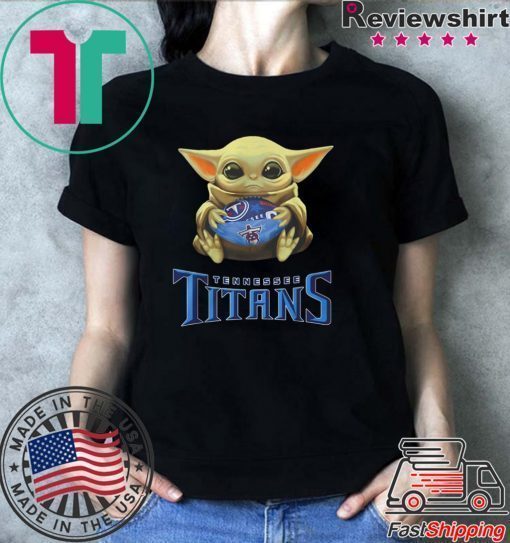 Baby Yoda hug Tennessee Titans shirt