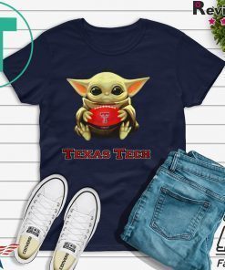 Baby Yoda hug Texas Tech shirt