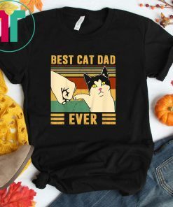 Best Cat Dad Ever Funny Kitten Cat Fist Bump Retro Vintage T-Shirt