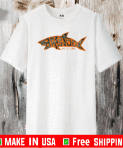 OUTDOORS CAMO SHARK LOGO T-SHIRT