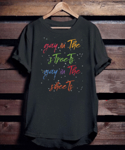 Gay in the streets gay in the sheets Christmas T-Shirt