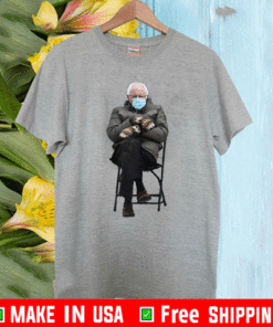Bernie Sanders Mittens Sitting Inauguration Funny Meme T-Shirt