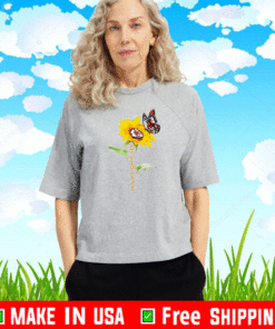 Sunflower And Butterfly Kansas City Chiefs Football Never Give Up Shirt