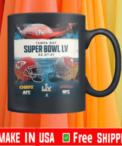 Kansas City Chiefs Vs Tampa Bay Buccaneers Super Bowl Mug , 2021 Chiefs Vs Buccaneers Football Mug Gift Fan Mug 2021