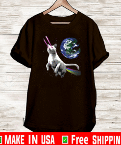 Laser Cat in Space - Cat Astronaut in Front of Planet Earth T-Shirt