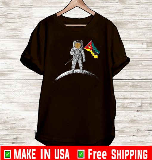 Mozambique Heritage Mozambiquean Astronaut Moon T-Shirt