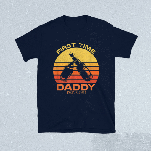 First Time Daddy Est 2021 Funny New Dad Cute Father's Day T-Shirt