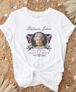 Queen Elizabeth II Platinum Jubilee 70 Years birthday shirt