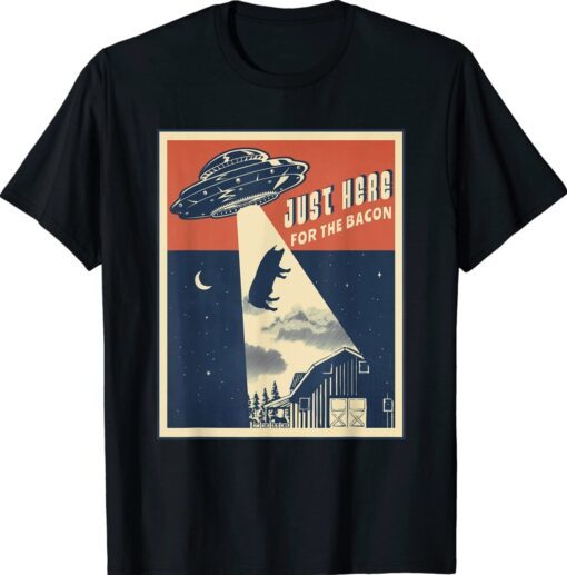 Alien Farm Abduction Beam Funny Retro Bacon Lover UFO Pig Shirt