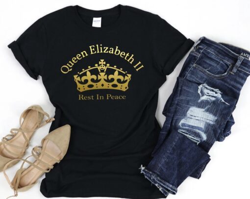 Queen Elizabeth II RIP Rest in Peace Queen Elizabeth Shirt