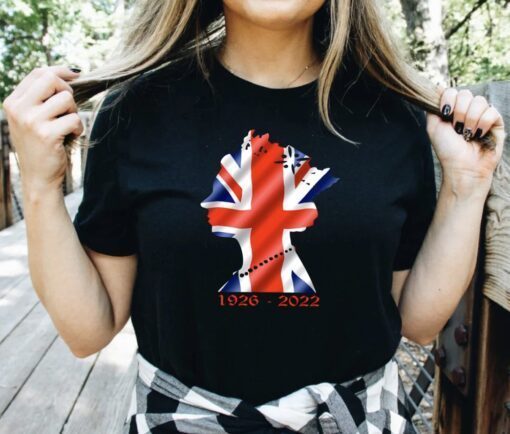 RIP Queen Elizabeth with British Flag Royal Family Shirt