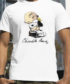 The Peanuts Snoopy Hug Charlie Brown Funny T-Shirt