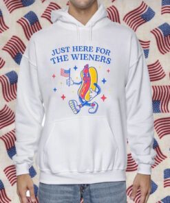 I'm Just Here For The Wieners Funny Fourth of July Retro T-Shirt