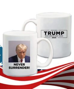 Trump 2024 Never Surrender Coffee Black Mug