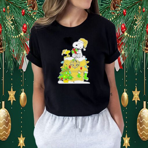 Orleans Saints Snoopy And Woodstock NFl Merry Christmas Tee Shirt