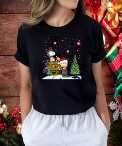 Peanuts Charlie Brown & Friends Christmas , Snoop Dog Tee Shirt