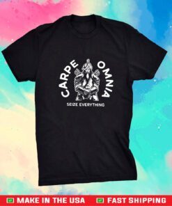 Micah Parsons Cowboys Wearing Carpe Omnia Seize Everything T-Shirt