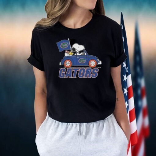 Peanuts Snoopy And Woodstock Florida Gators On Car 2023 Tee Shirt